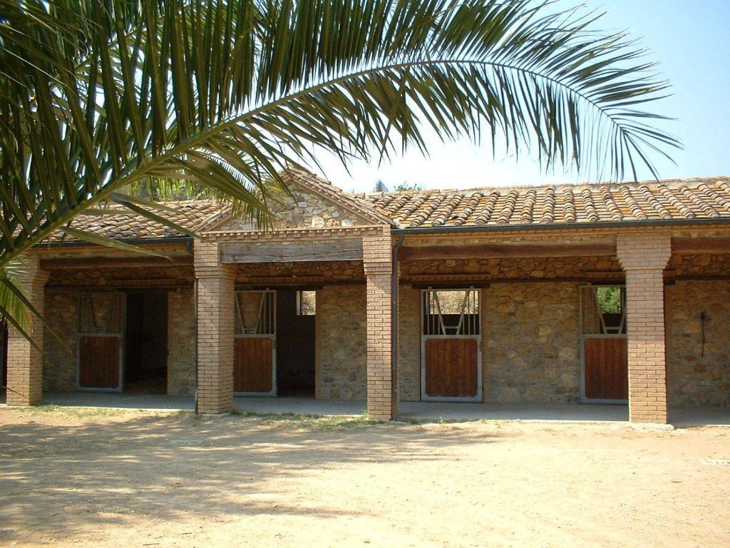 Agriturismo La Fontanella & Glamping スヴェレート エクステリア 写真